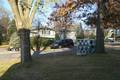 Click to display the file, 99-daytime-yard-back.jpg